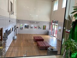 The Milk Factory Gallery and Exhibition Space-鲍勒尔必去景点