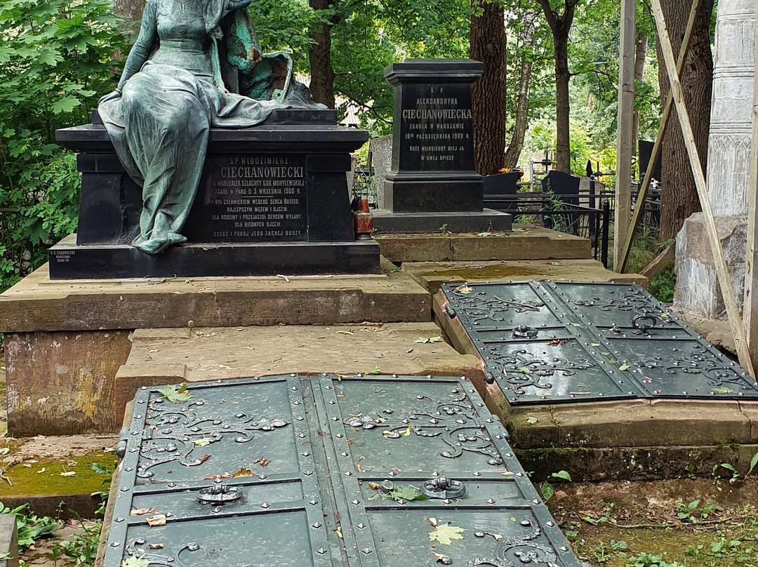 Polish Cemetery-莫吉廖夫必去景点
