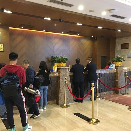 林城万宜酒店(贵阳火车站地铁站青云市集店)主图