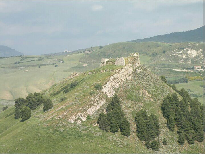Castello di Calatamauro景点图片