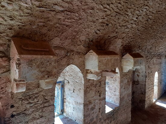 Monestir De Sant Llorenç De Munt-Matadepera必去景点