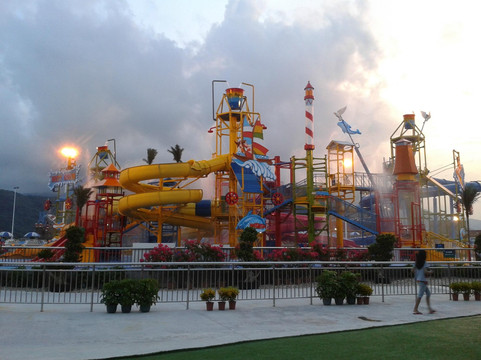 海豚湾梦幻水上乐园-平阳县必去景点