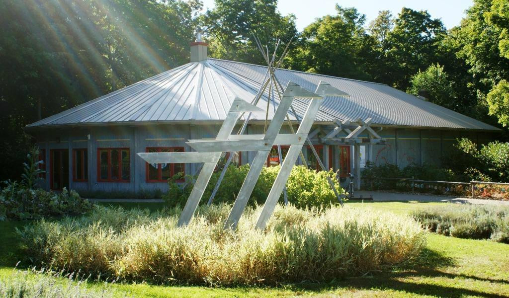 Beloeil旅游景点-La Maison Amérindienne