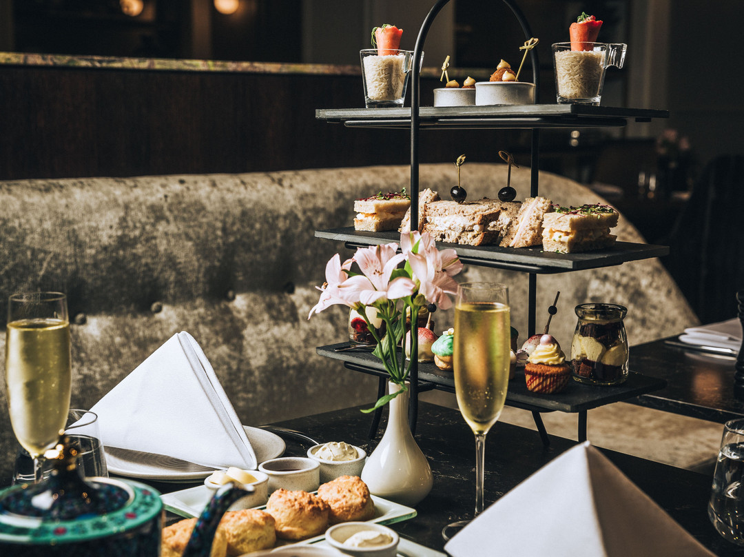 Cooke's Restaurant And Bar