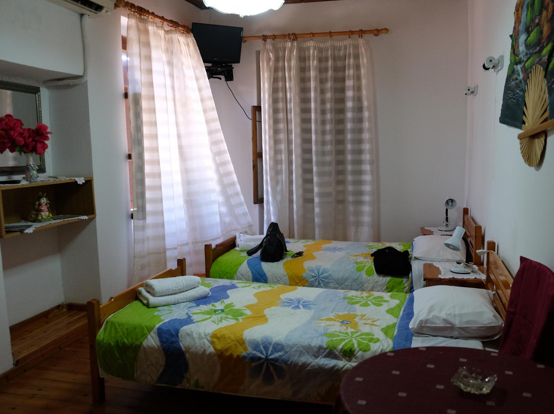 Clio Apartments