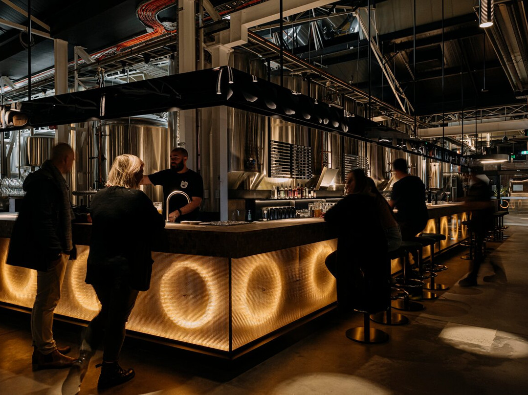 Deeds Taproom & Kitchen