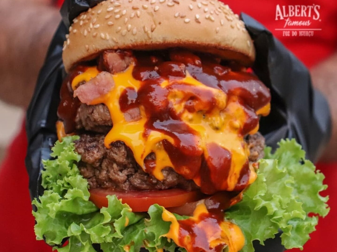 Hamburgueria Albert's Famous - Burguers e Hot dogs Foz do Iguaçu