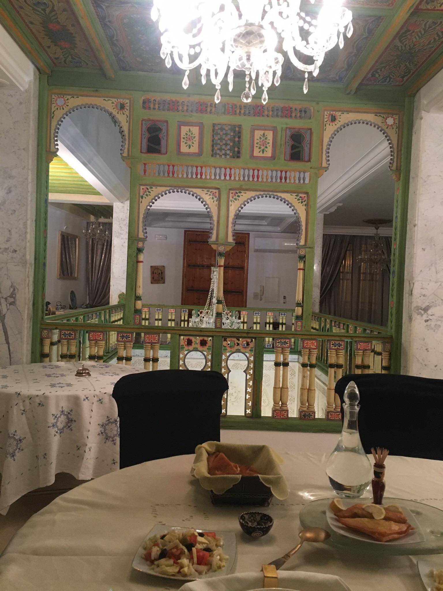 Dar Boumakhlouf-餐饮