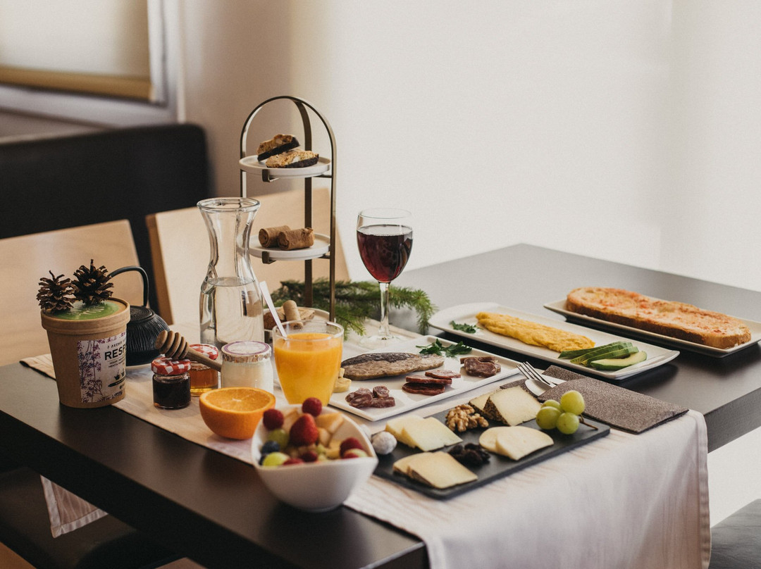 特罗巴达酒店主图