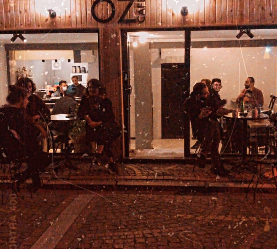 Oz Cafe