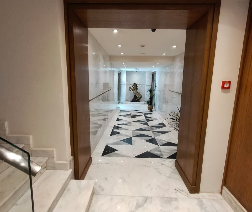 Hotel Excelsior主图