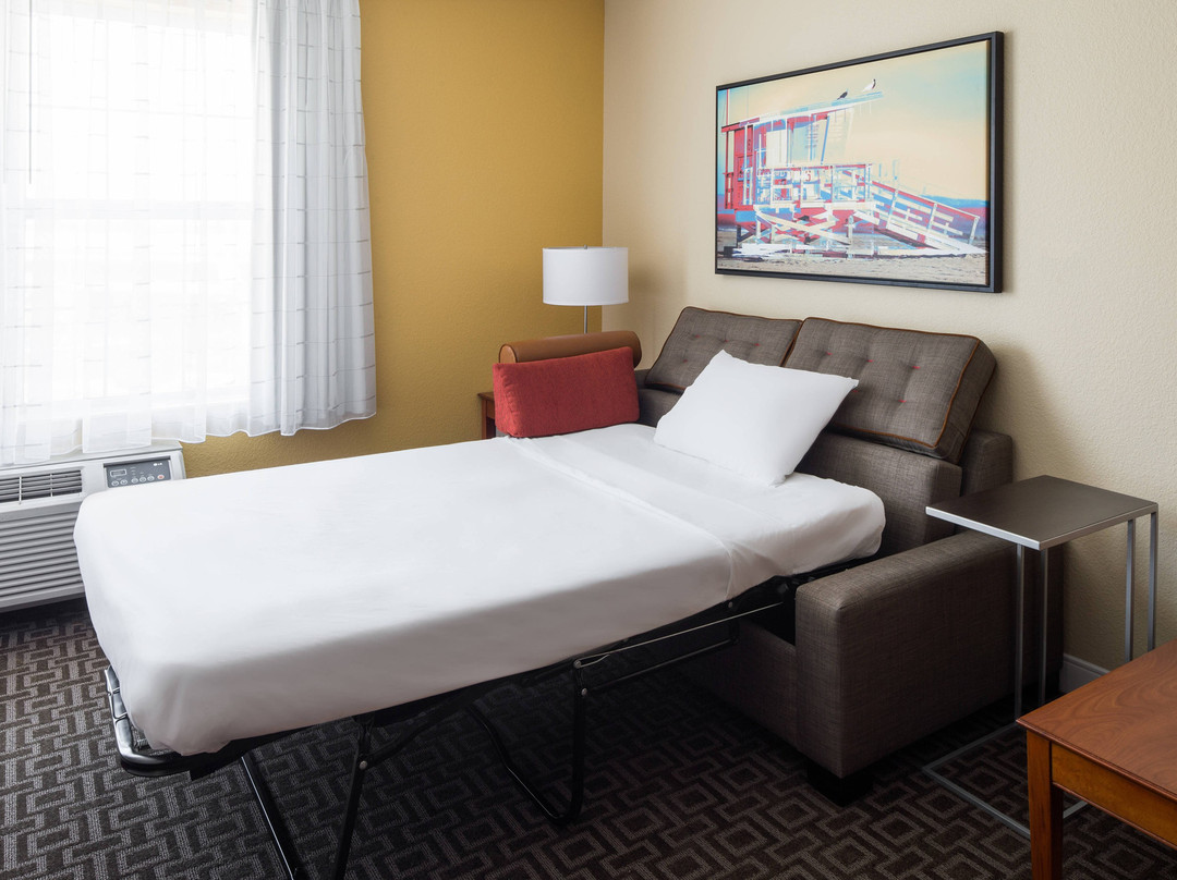 洛杉矶拉克斯曼哈顿海滩镇广场套房酒店主图