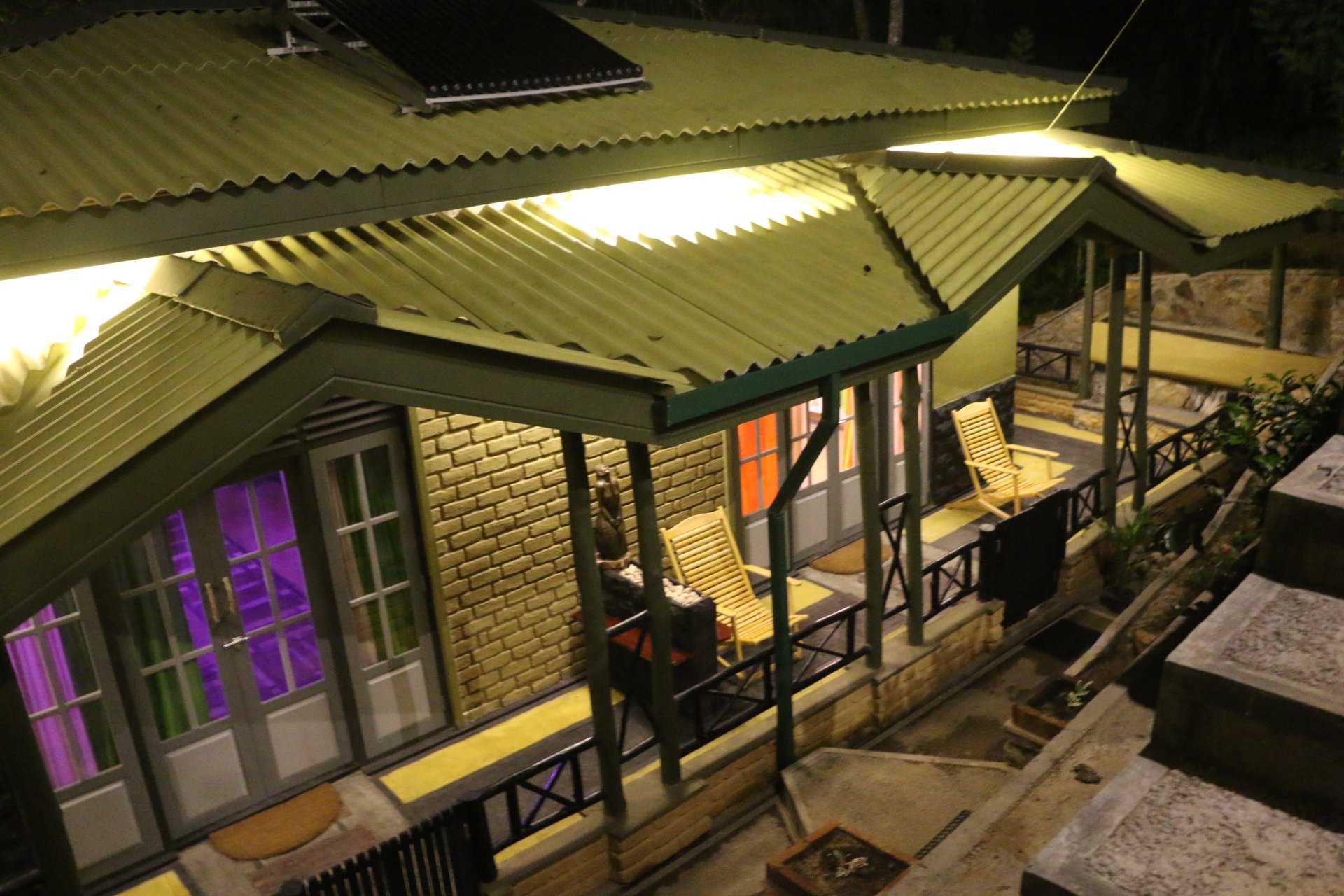 Train View Chalet-官方