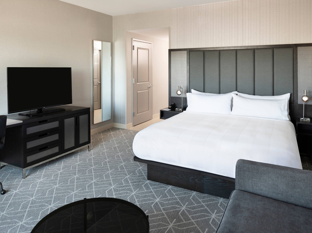 Renaissance Boston Patriot Place Hotel主图