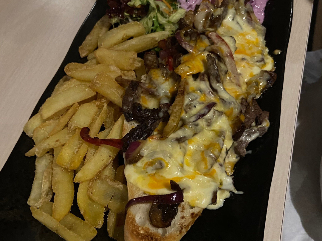 Pier House Hotel主图