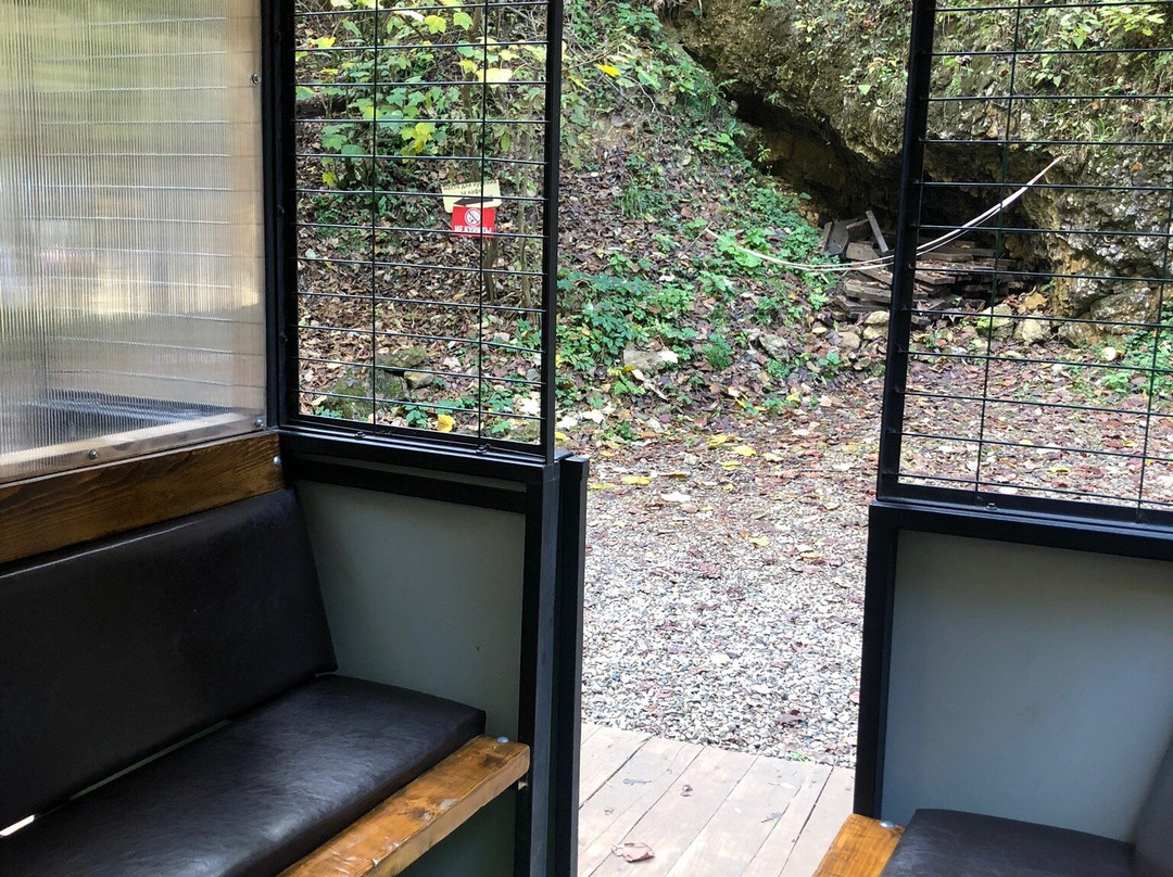 Narrow-gauge Railway in Guamka Gorge景点图片