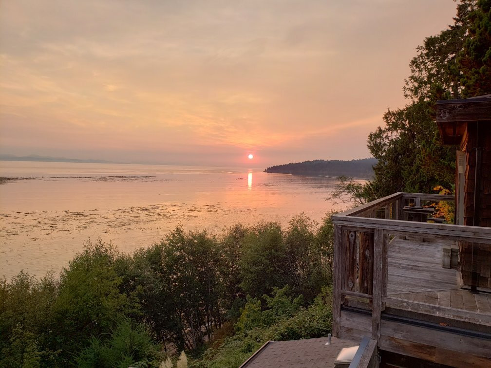 Craidelonna Oceanedge Lodging