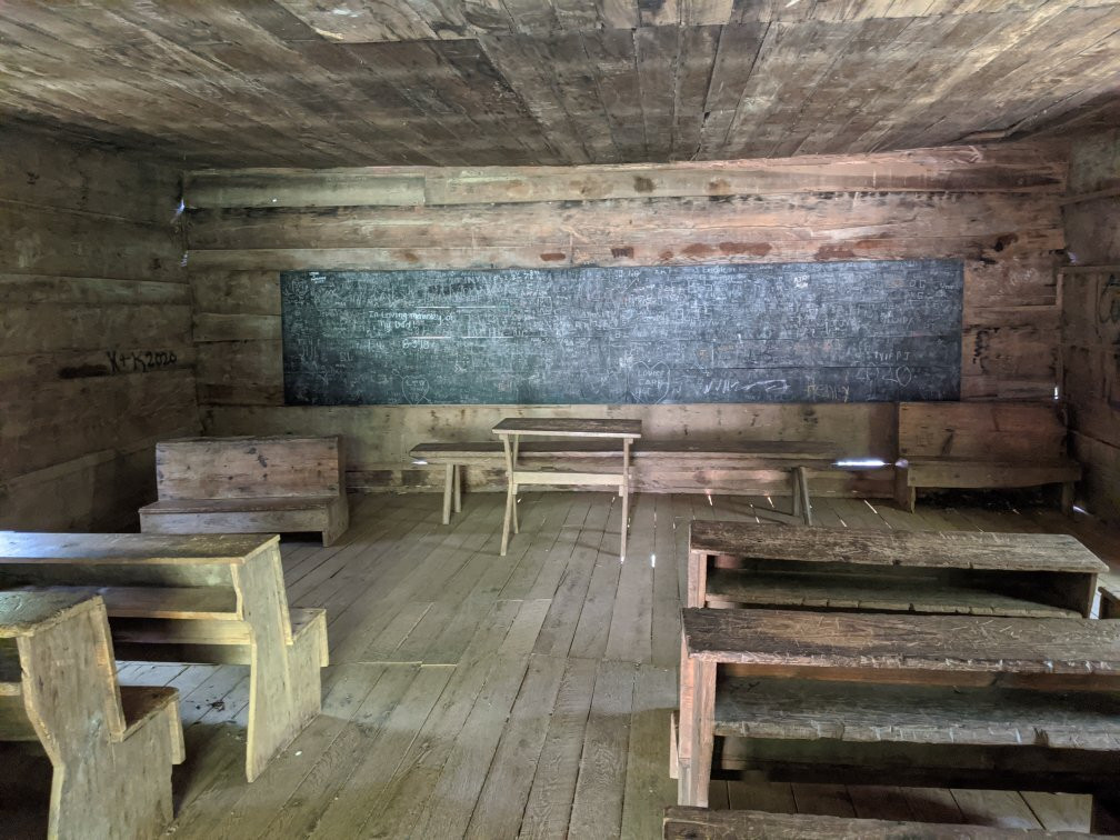 Little Greenbrier School-大雾山国家公园必去景点