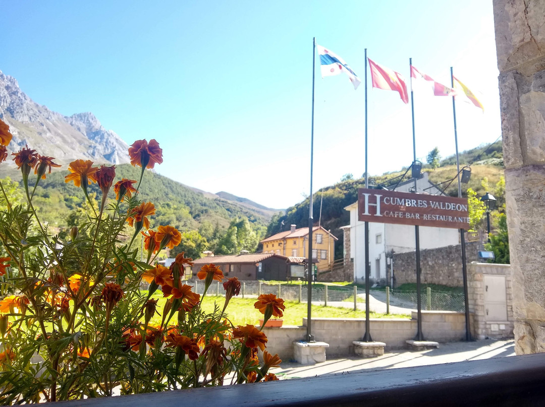 Hotel Cumbres Valdeon主图