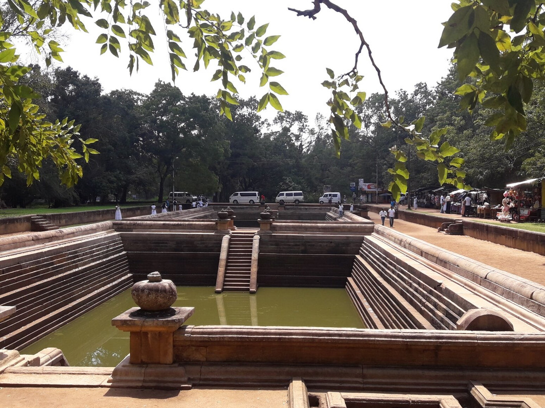 Twin Baths (Kuttam Pokuna)景点图片