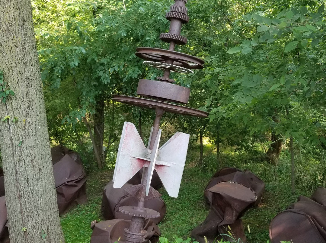 West Street Sculpture Park-加利纳必去景点