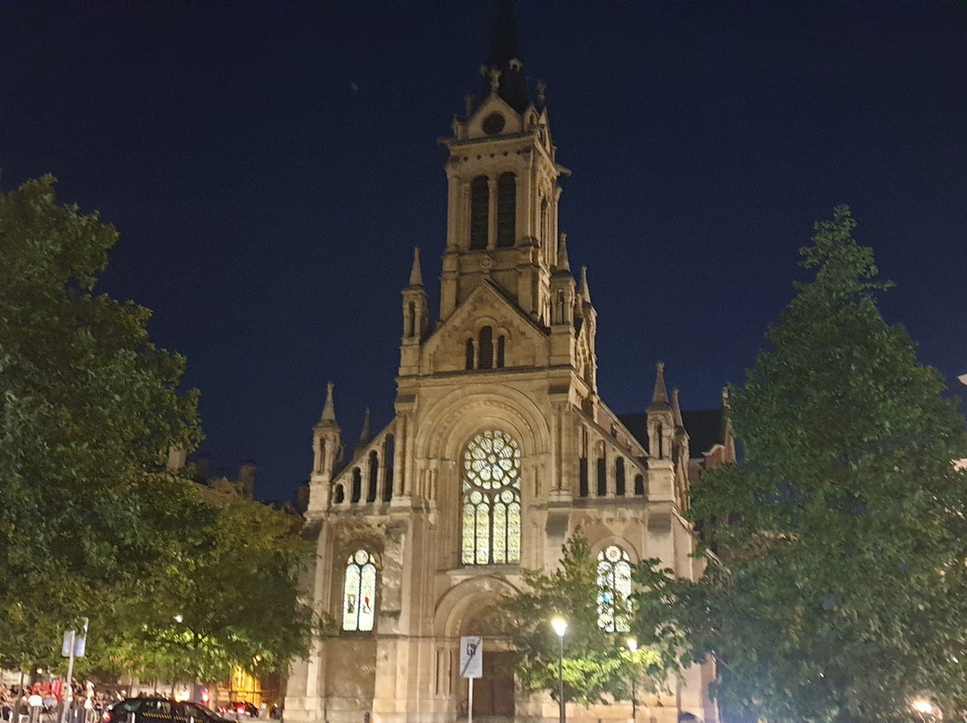 Eglise Saint Gilles-圣吉尔必去景点