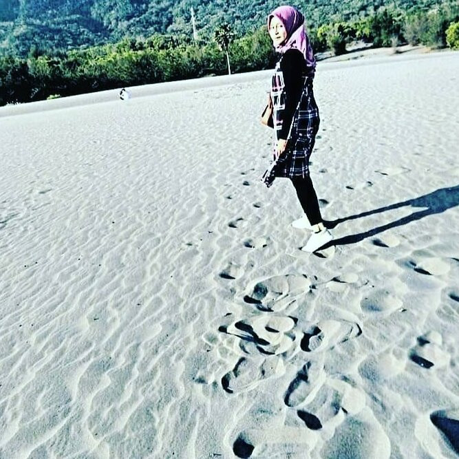 Parangkusumo Sand Dunes景点图片