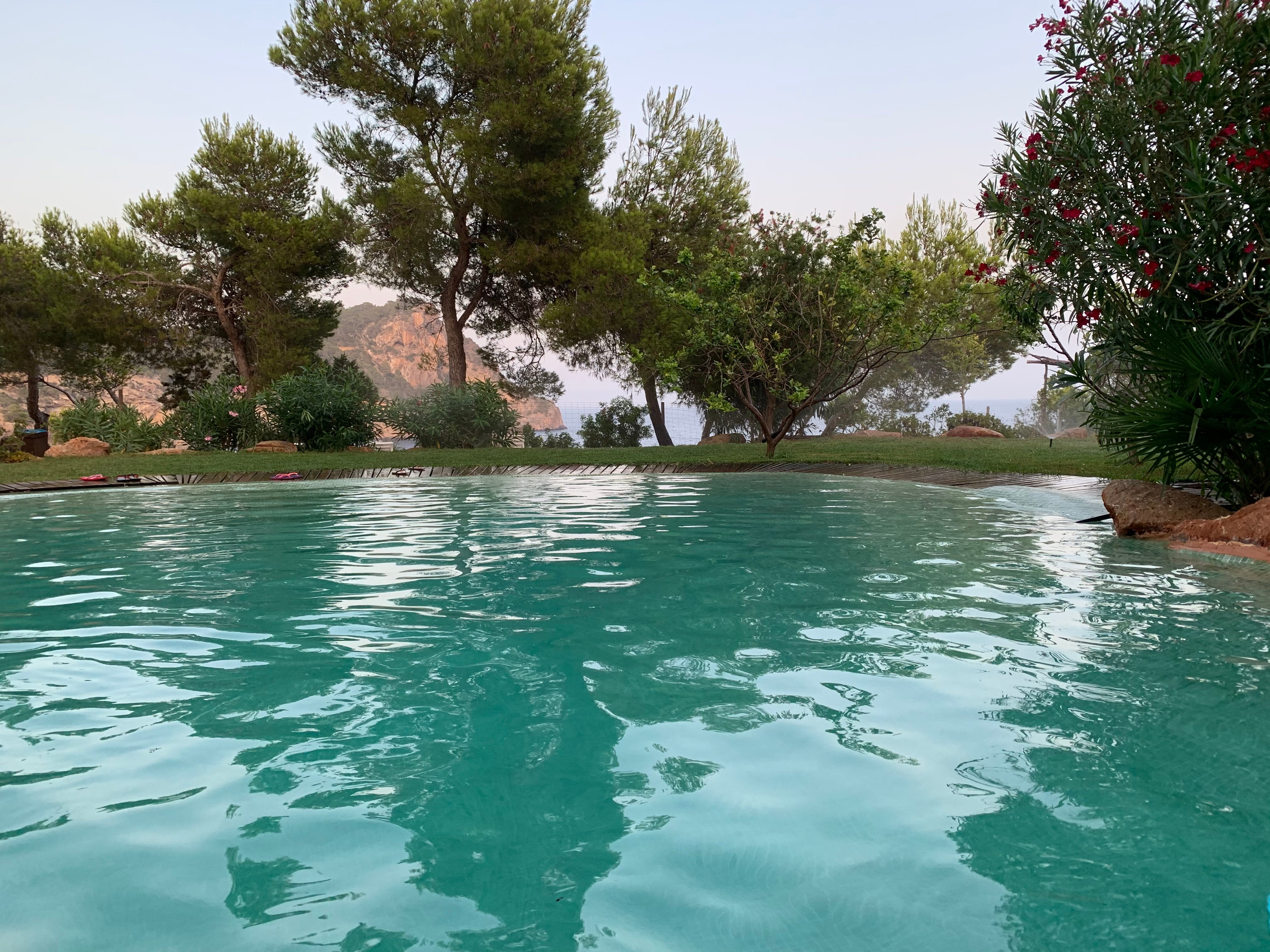 Hostal Cala Boix-泳池