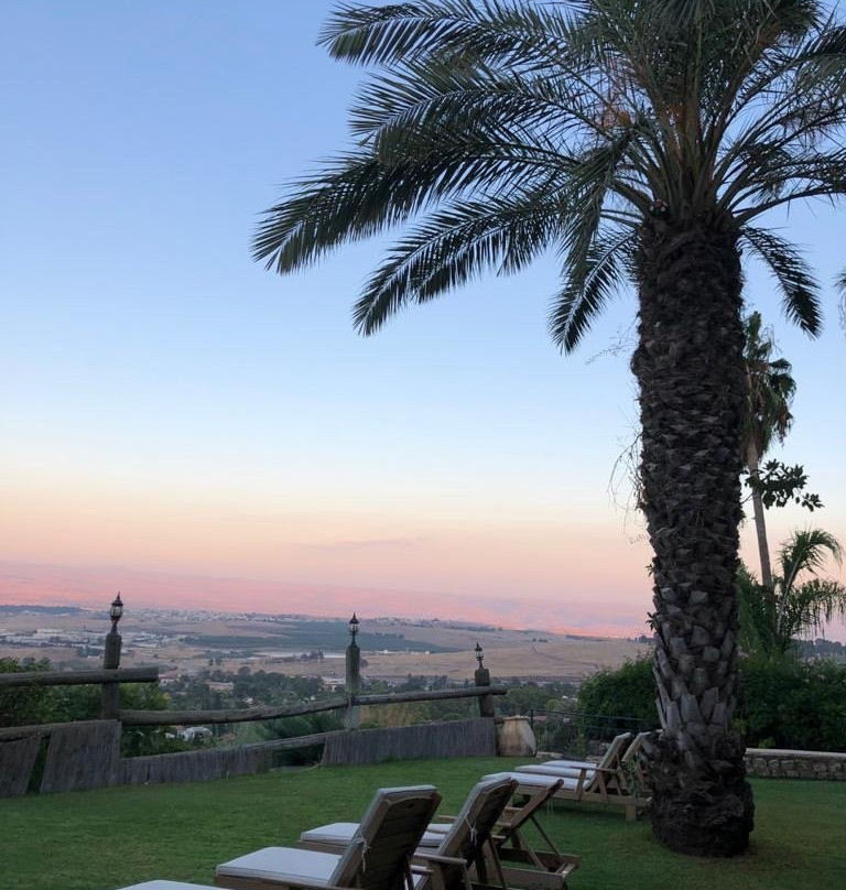 Hameiri Estate主图