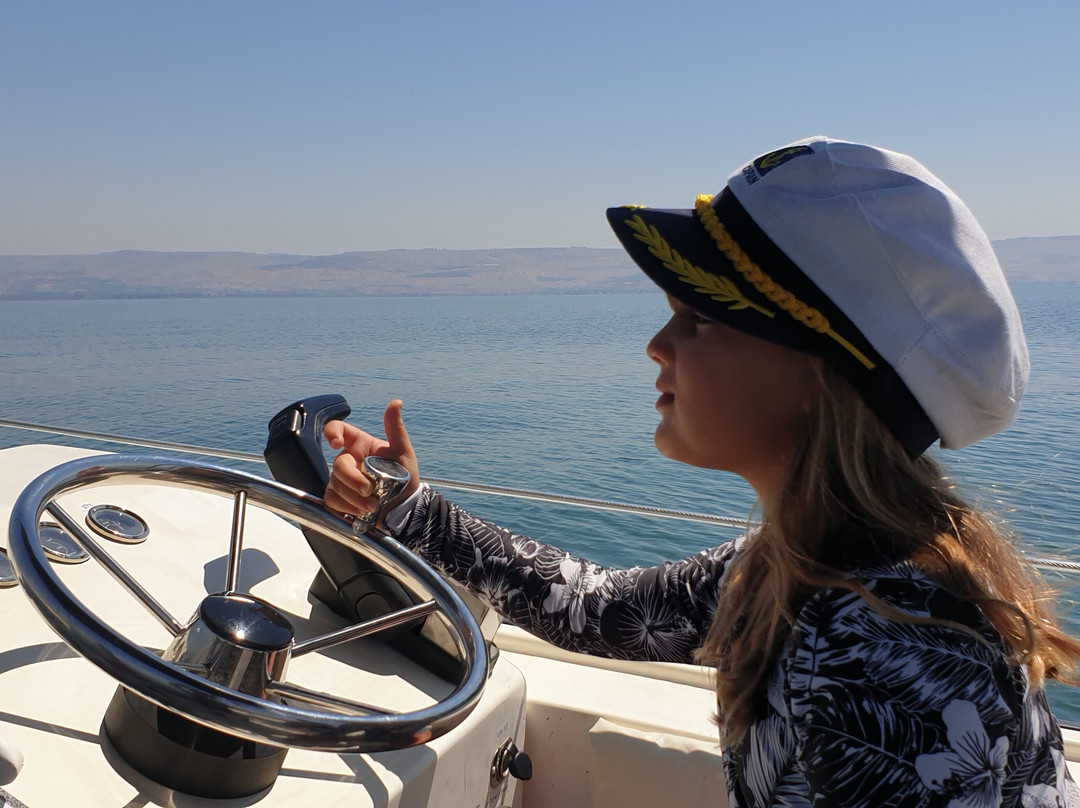 Sailing on the sea of Galilee-Ginosar必去景点