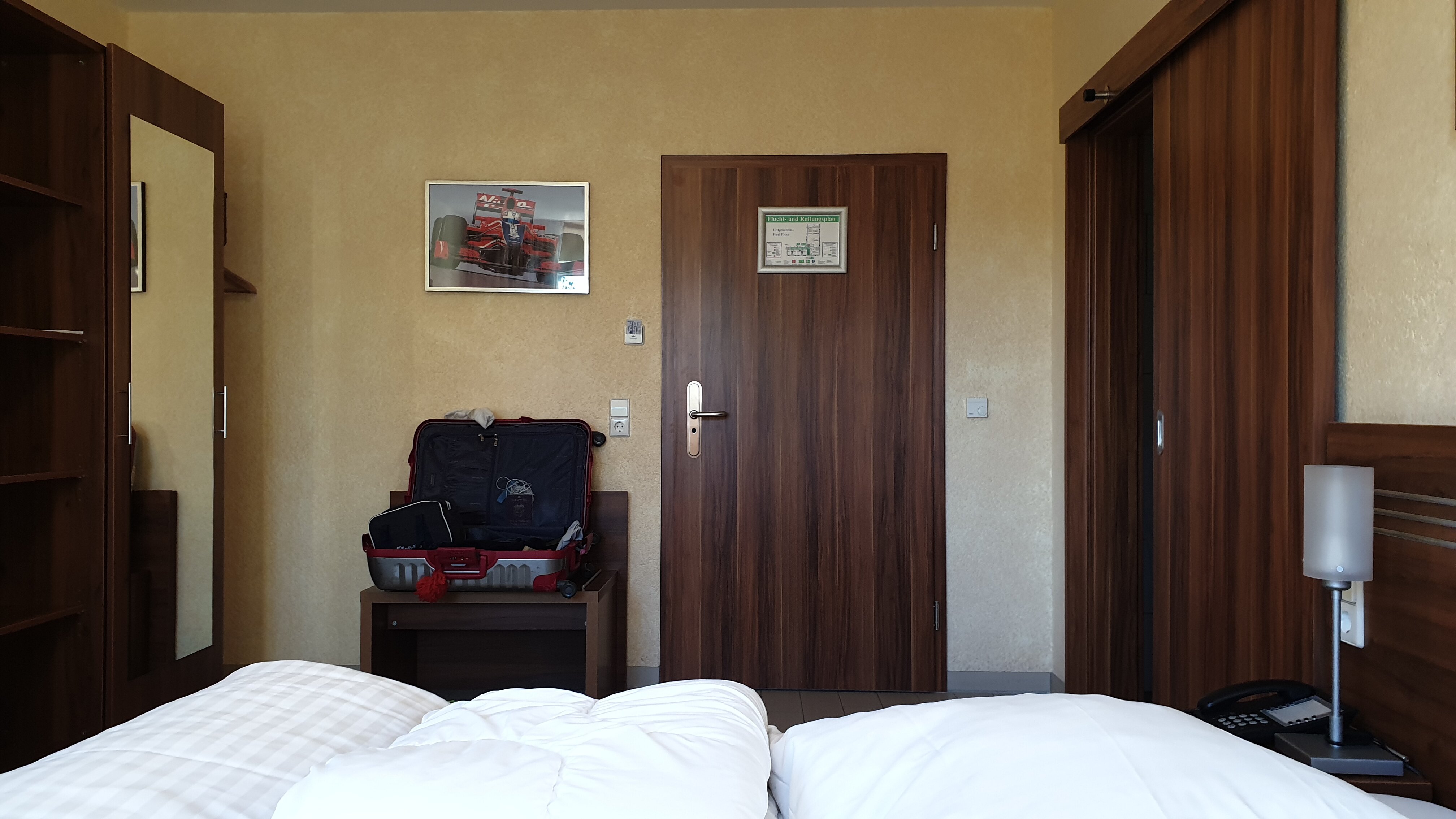 Hotel Am Ring-官方