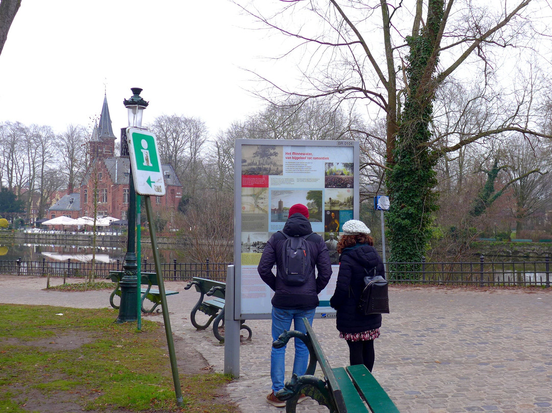Poertoren Tower-布鲁日必去景点