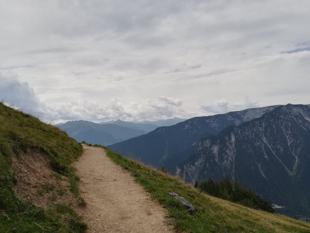 Rofan Seilbahn-石山洛芬必去景点