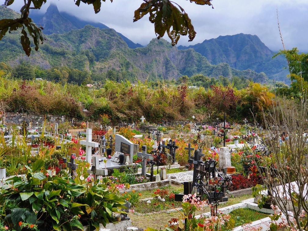 Cimetière Paysager de Hell-Bourg景点图片