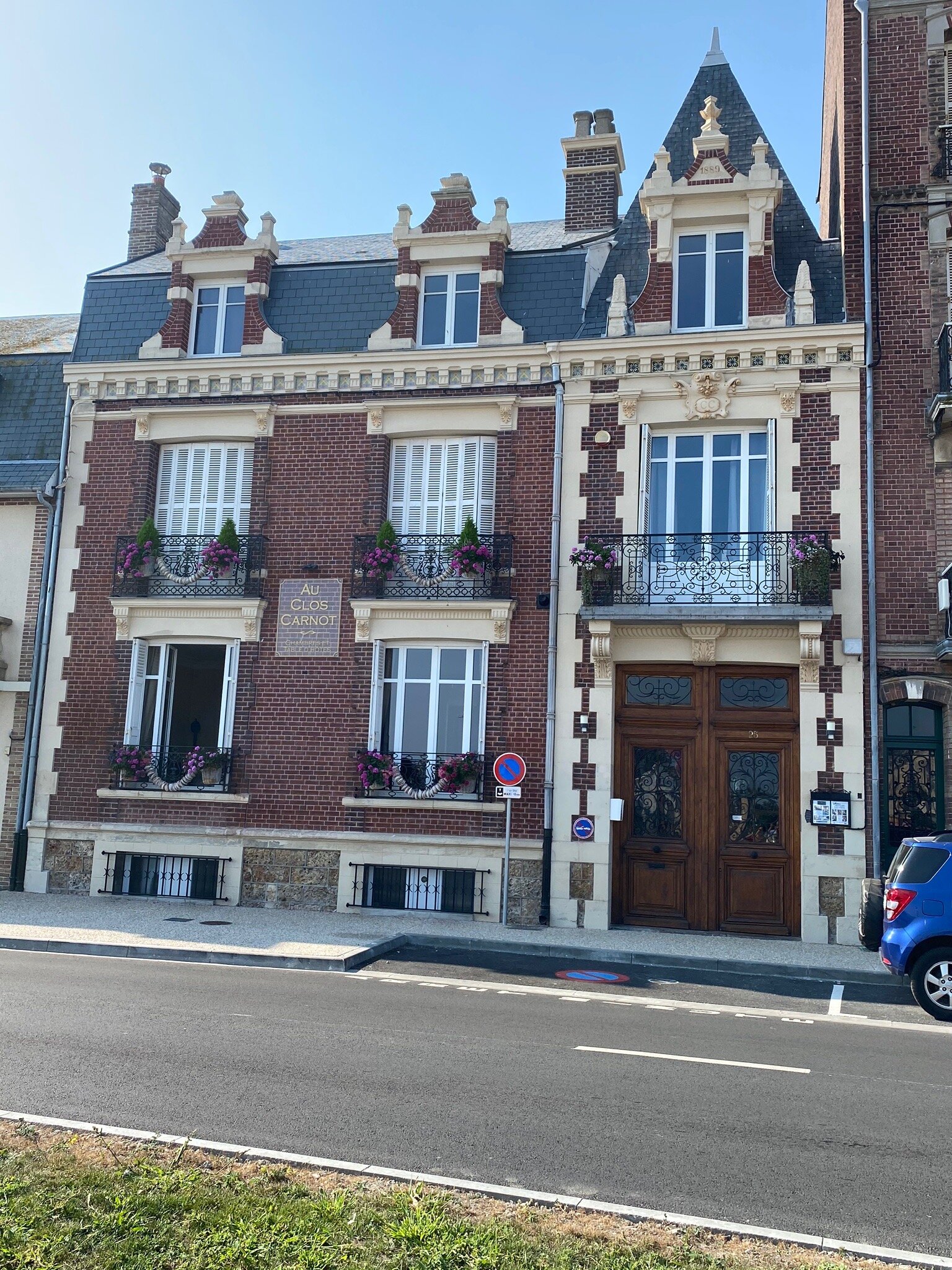 Au Clos Carnot-官方