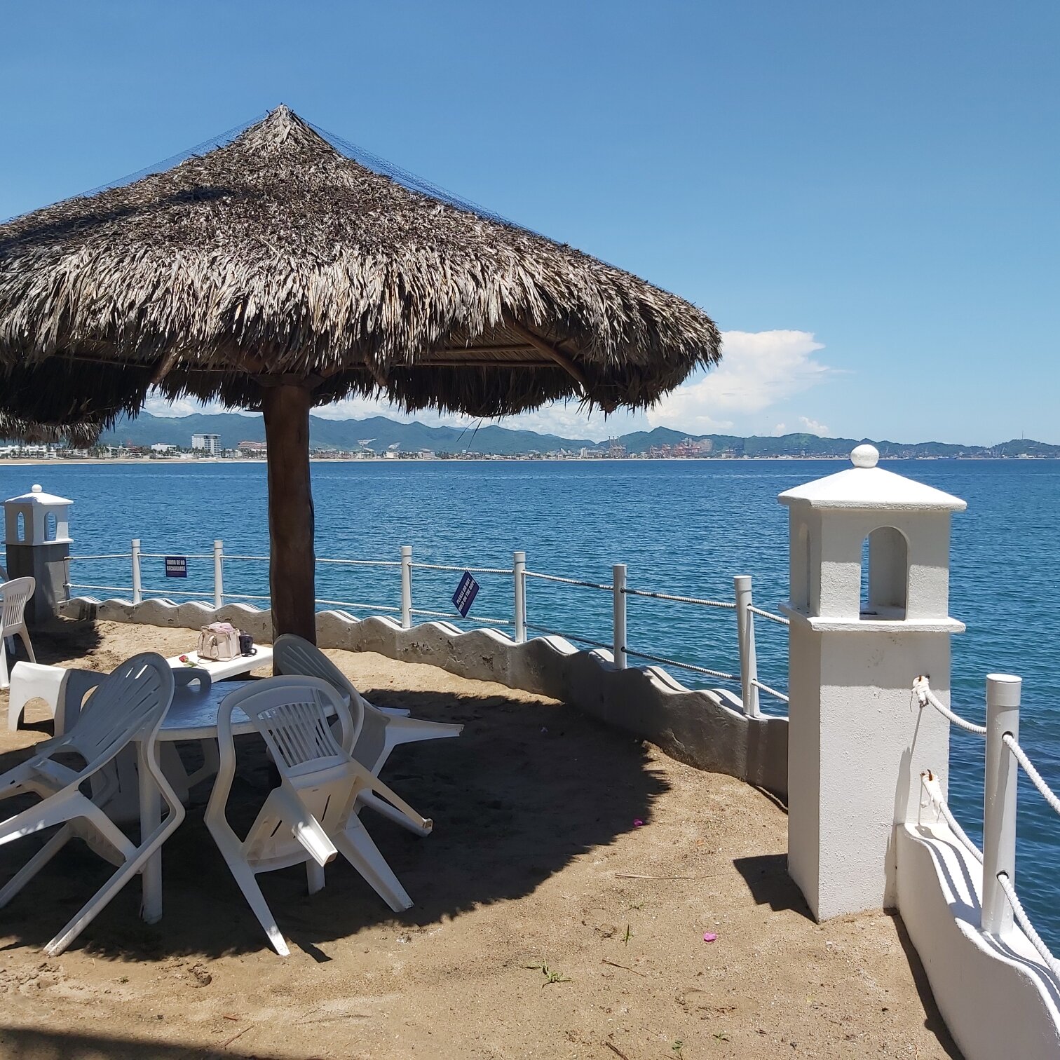 Dolphin Cove Inn-官方