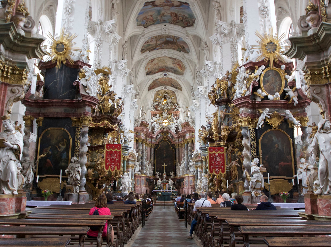 Stiftskirche St. Marin-Neuzelle必去景点