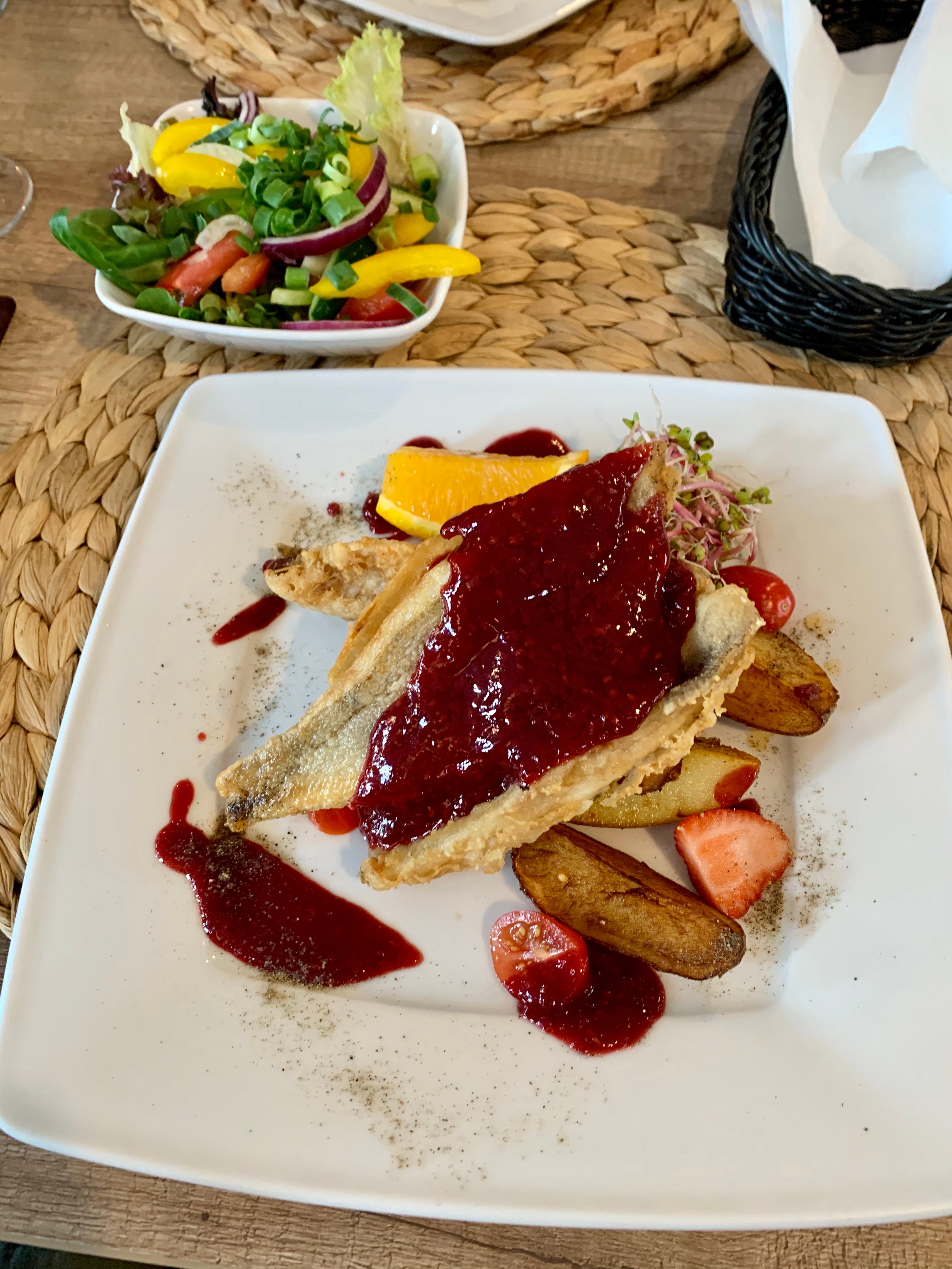 Natural Hotel Eco & Conference-餐饮