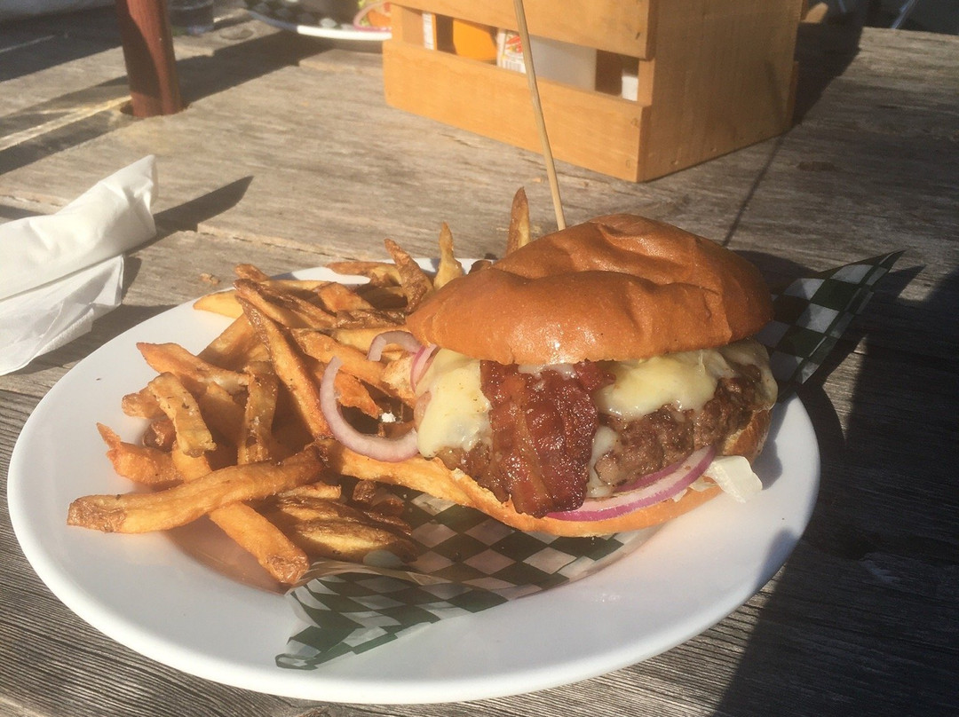 Bridges Tavern