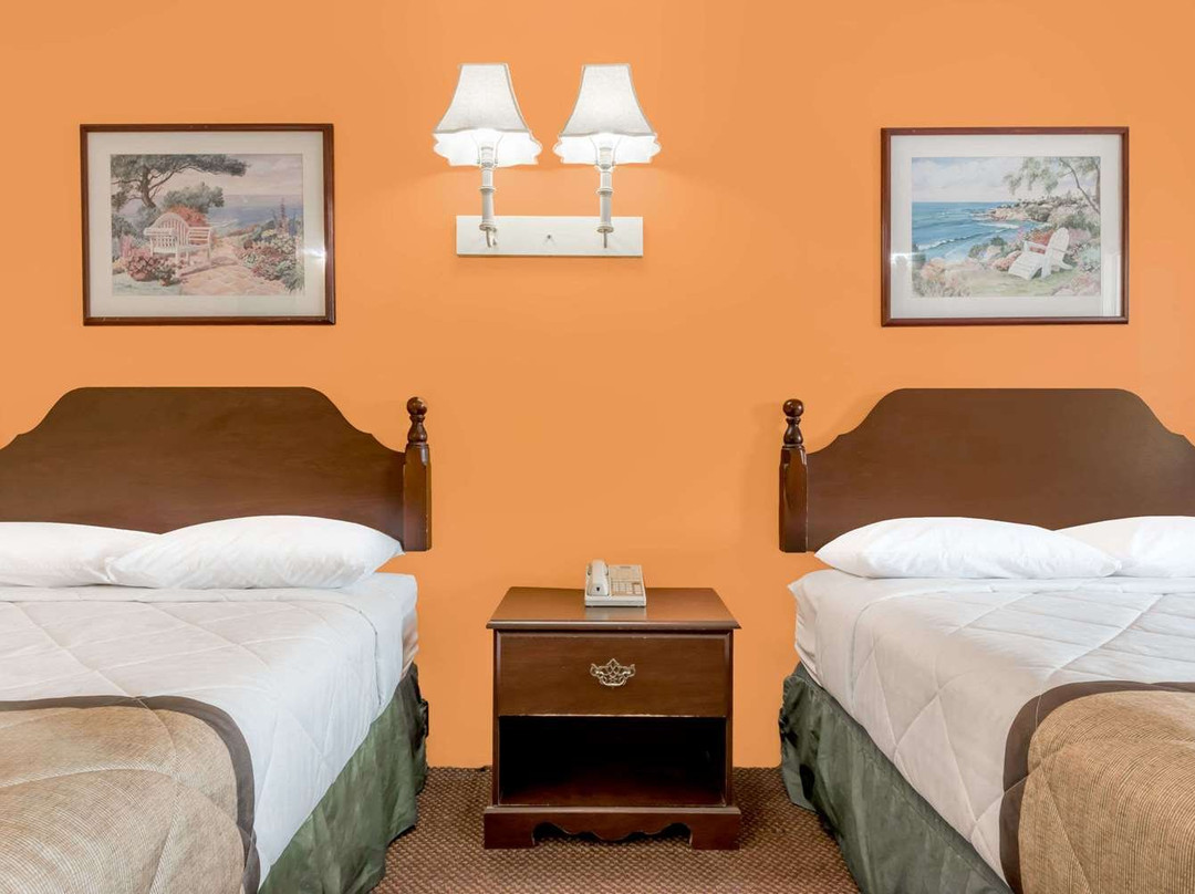 Knights Inn Mifflintown主图