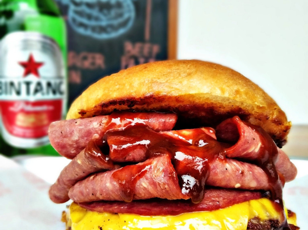 Bonum Coffee & Burger Bar