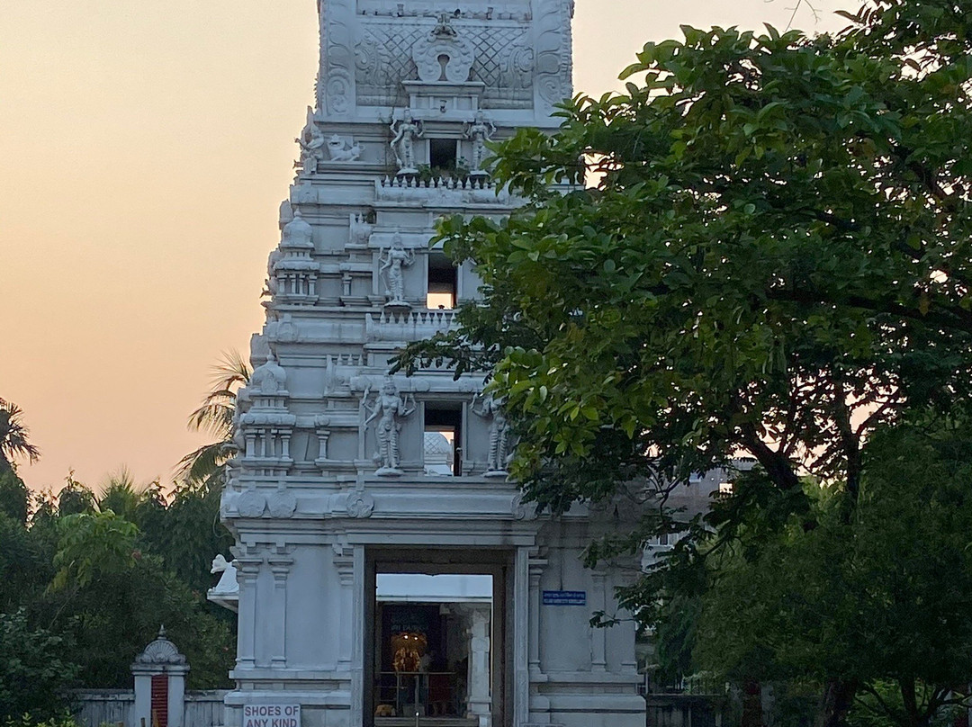 Purva Tirupati Shri Balaji temple景点图片