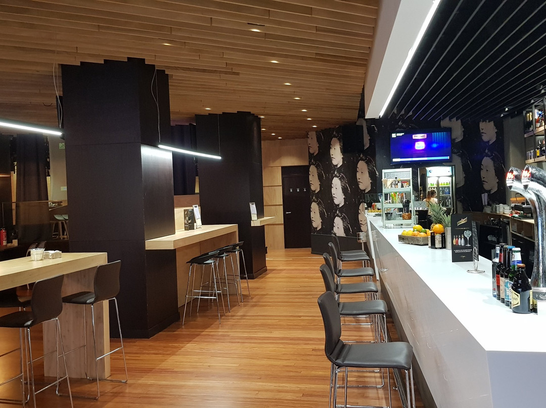 Delusx SCQ-圣地亚哥德孔波斯特拉必去景点