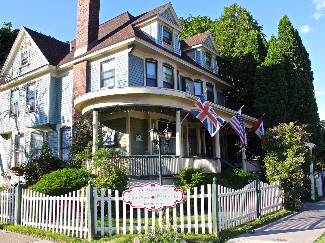 The Red Kettle Inn Bed and Breakfast