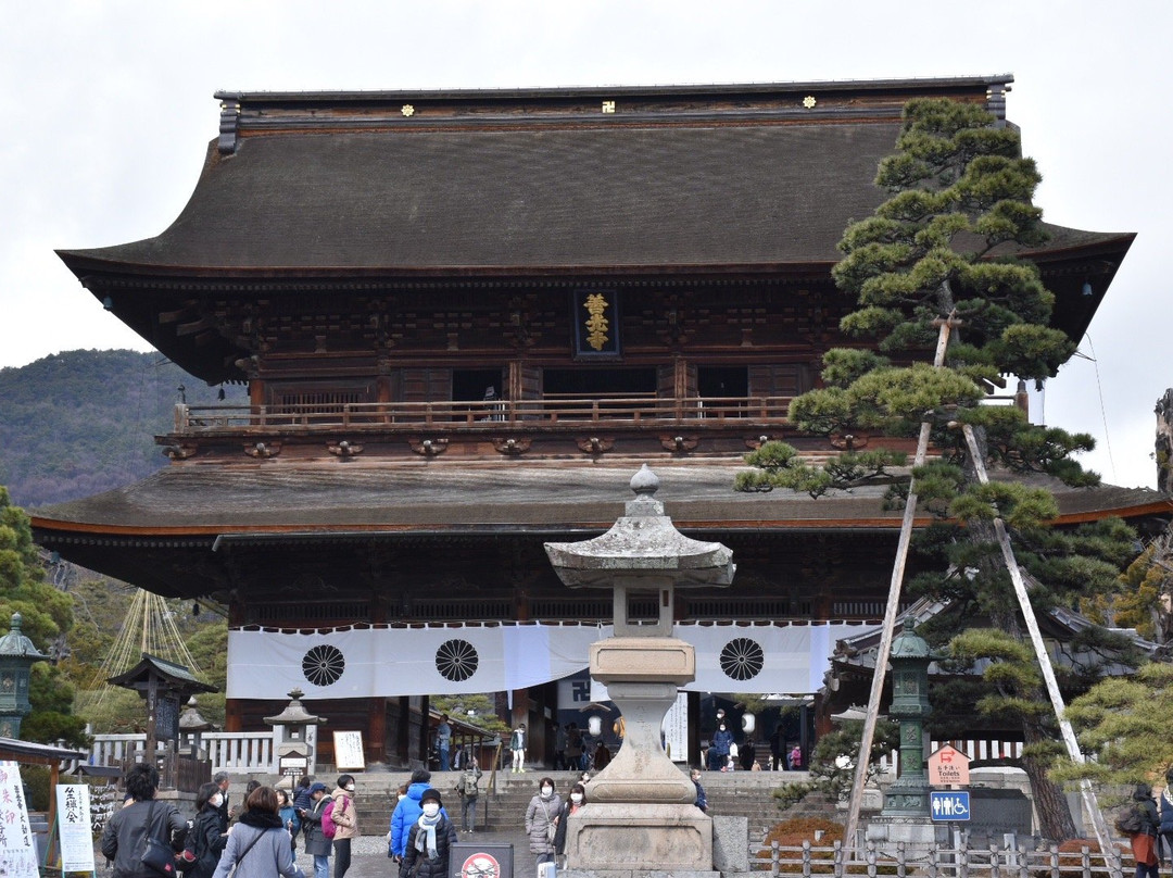 Zenko-ji Temple Sammon Gate景点图片
