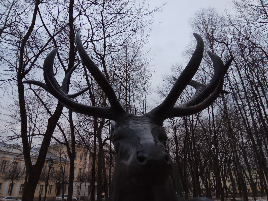 Sculpture Deer景点图片