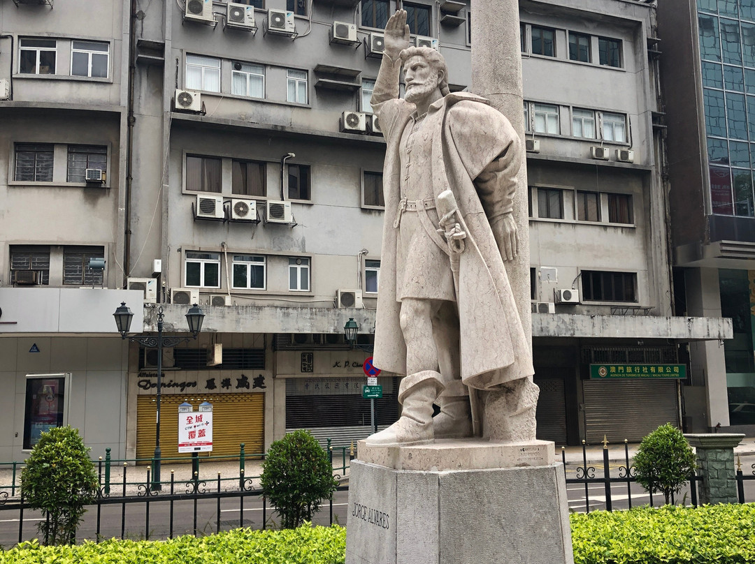 佐治･欧华利塑像-澳门必去景点