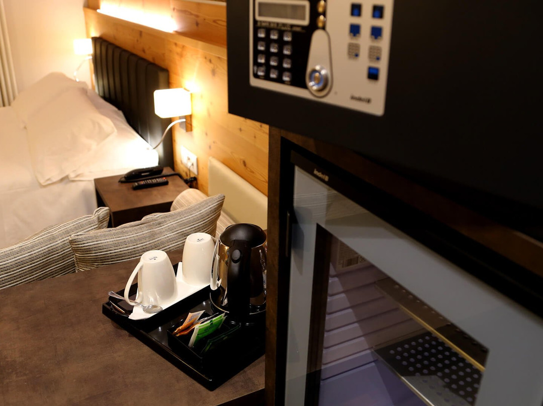 Dada Mountain Hotel主图