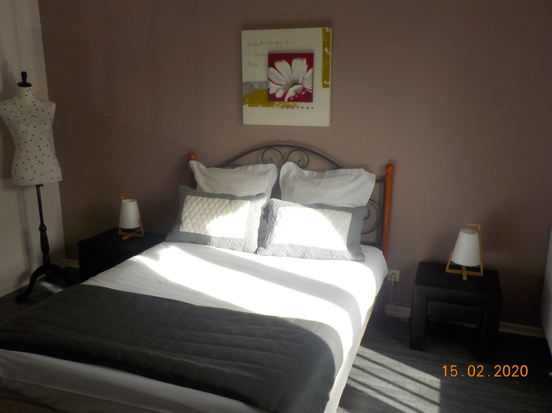 Les Cordeliers Hotel Restaurant主图