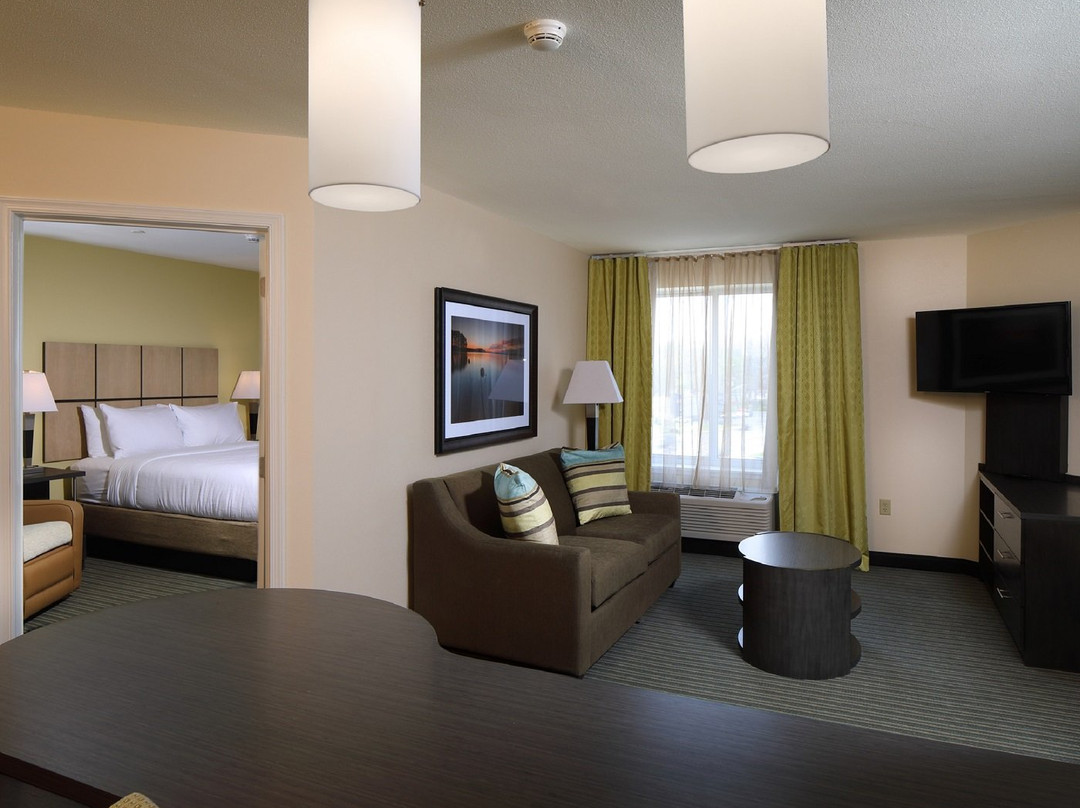 Candlewood Suites Newark South - University Area by IHG